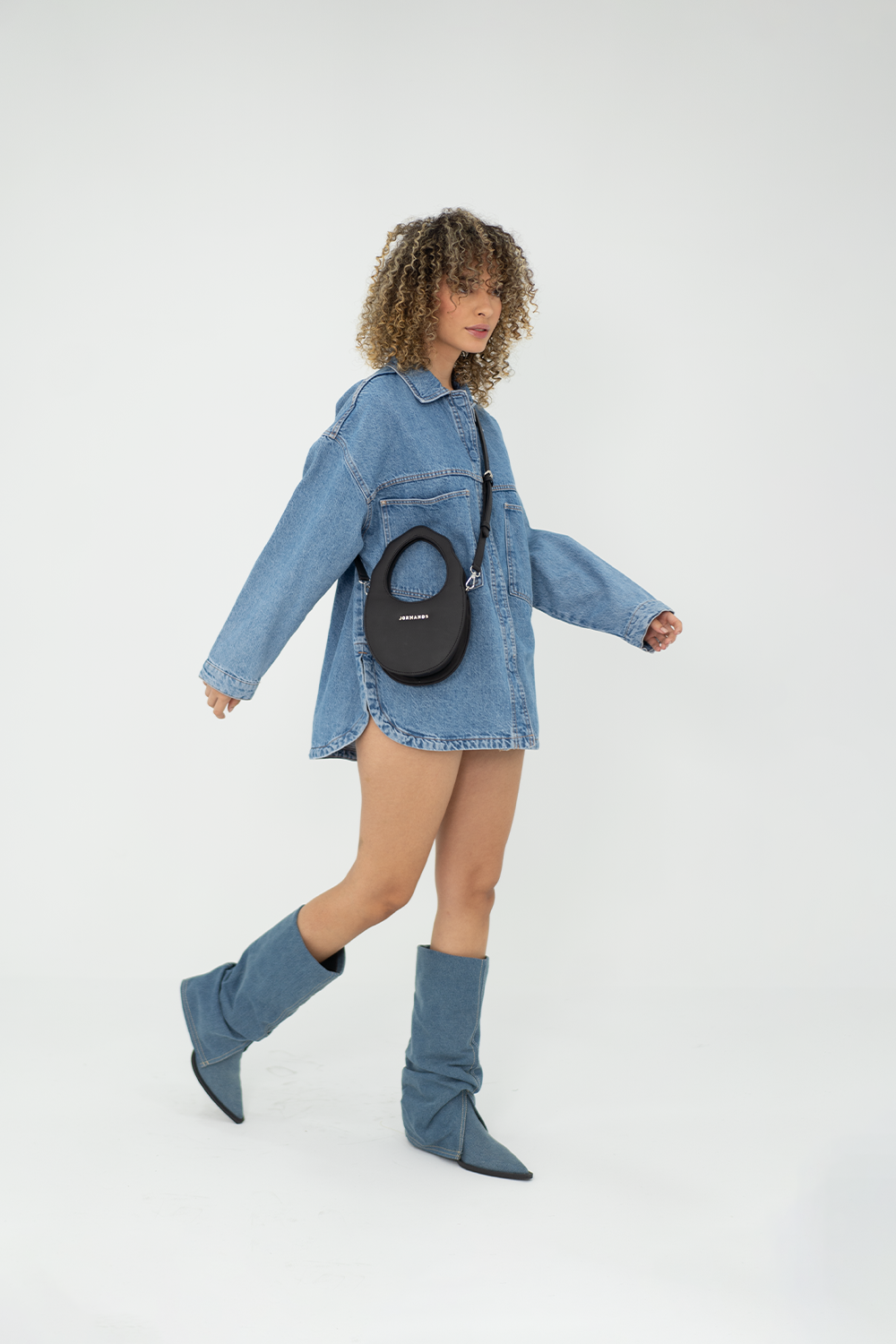 Black Move Bag